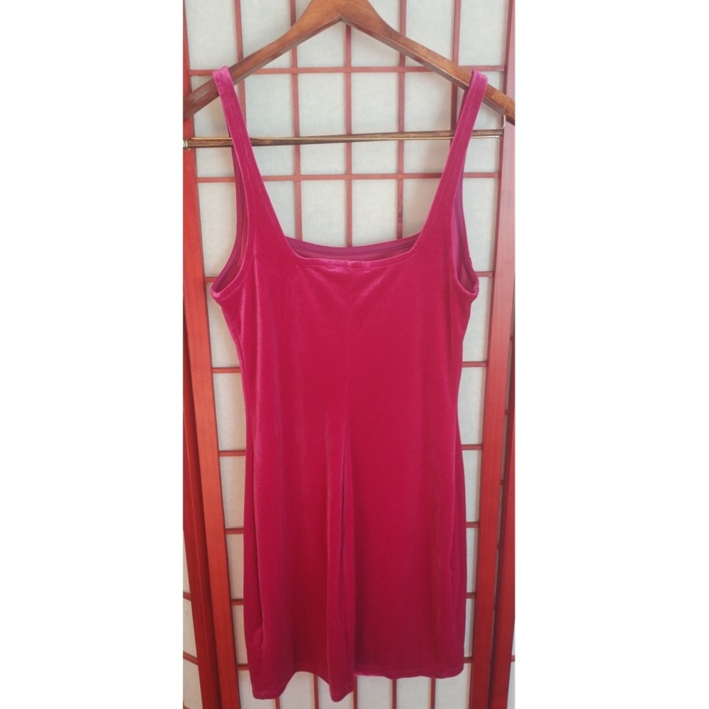 UO Hailey Velvet Square Neck Mini Dress - Picture 2 of 6